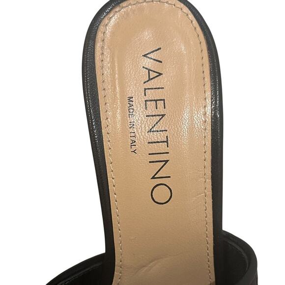 Valentino by Mario Valentino Venere Quilted Leather Sandals Size 7 Black - Picture 9 of 10